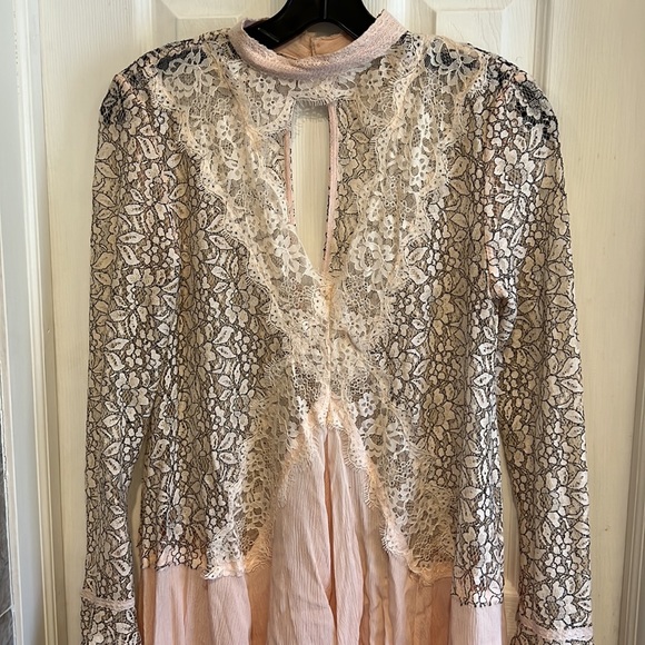 Free people pink lace tunic - Picture 2 of 5